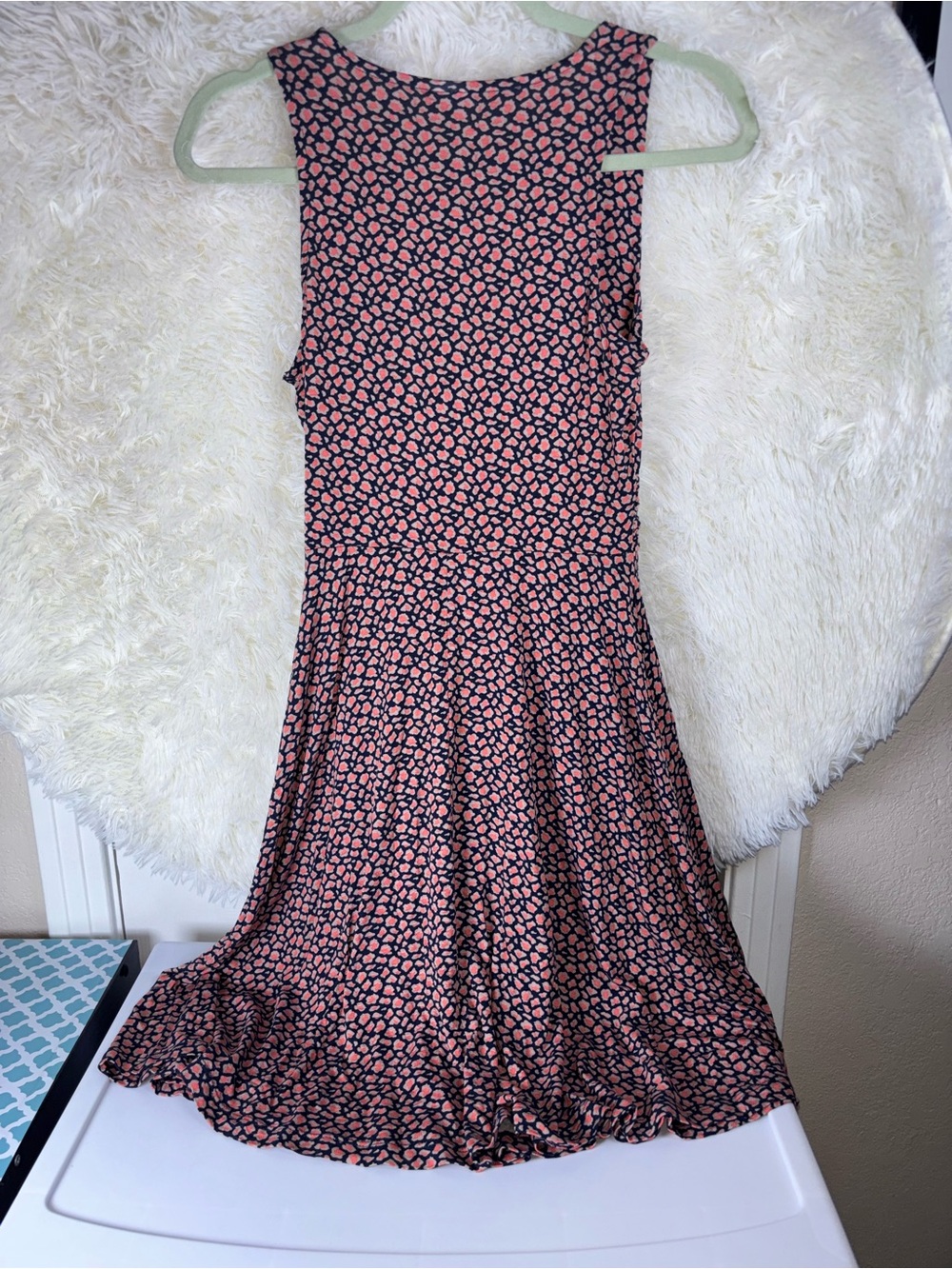 Sleeveless Floral V-Neck Women's Dress NWOT - Picture 8 of 13